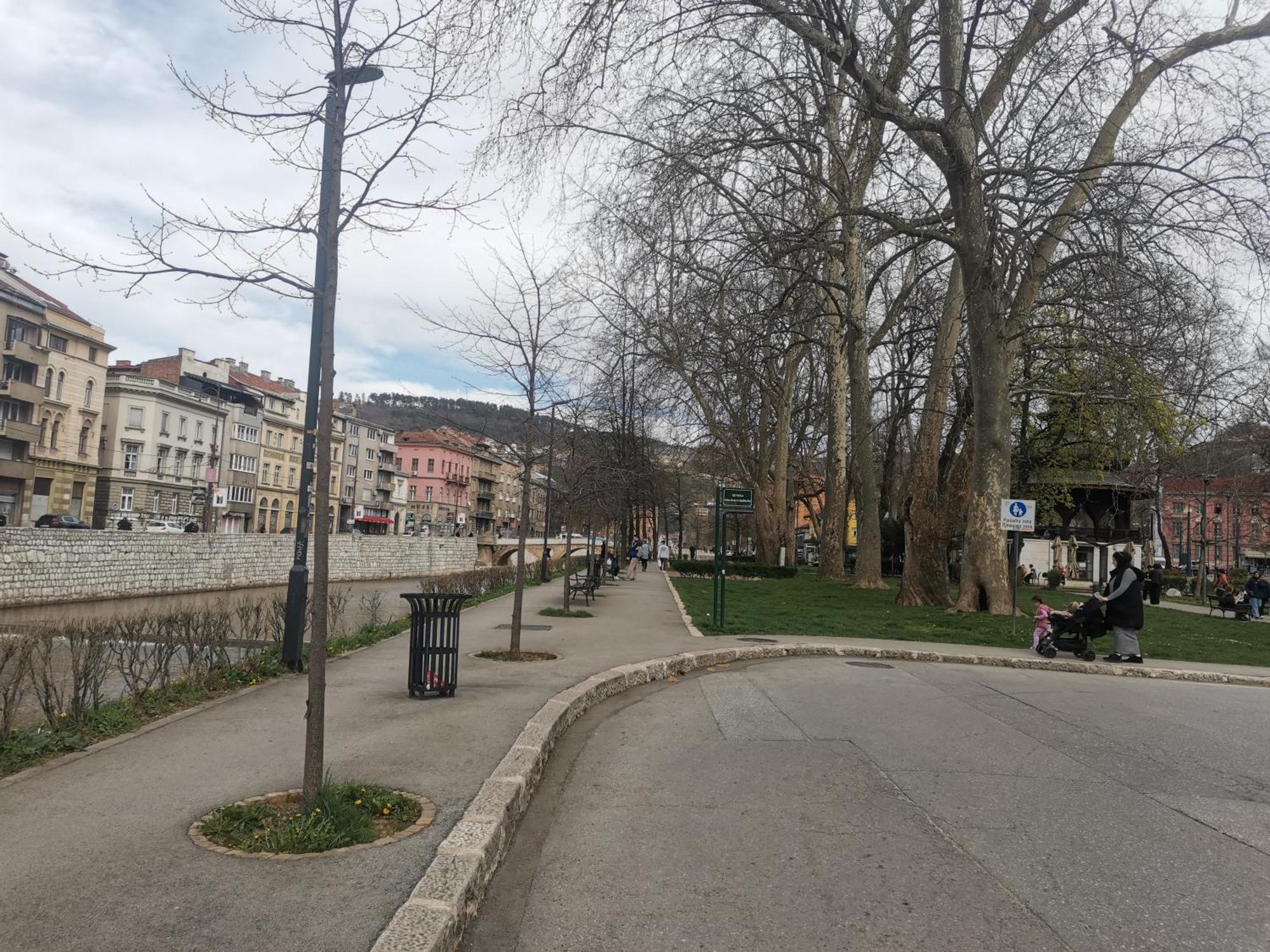 Kizz Apartment Сараево Екстериор снимка